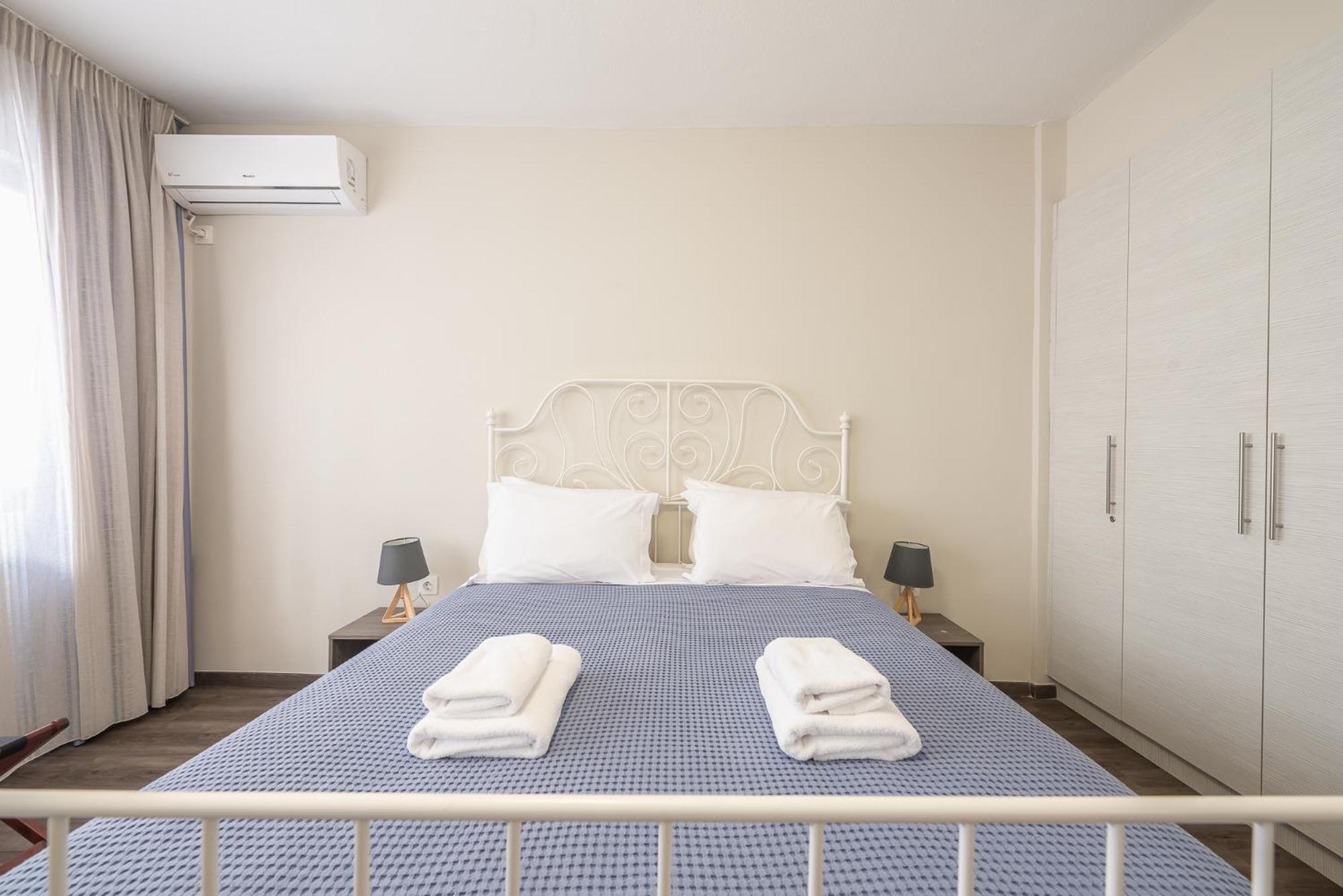 Apartment Steps From Historic Center Plaka 아테네 외부 사진