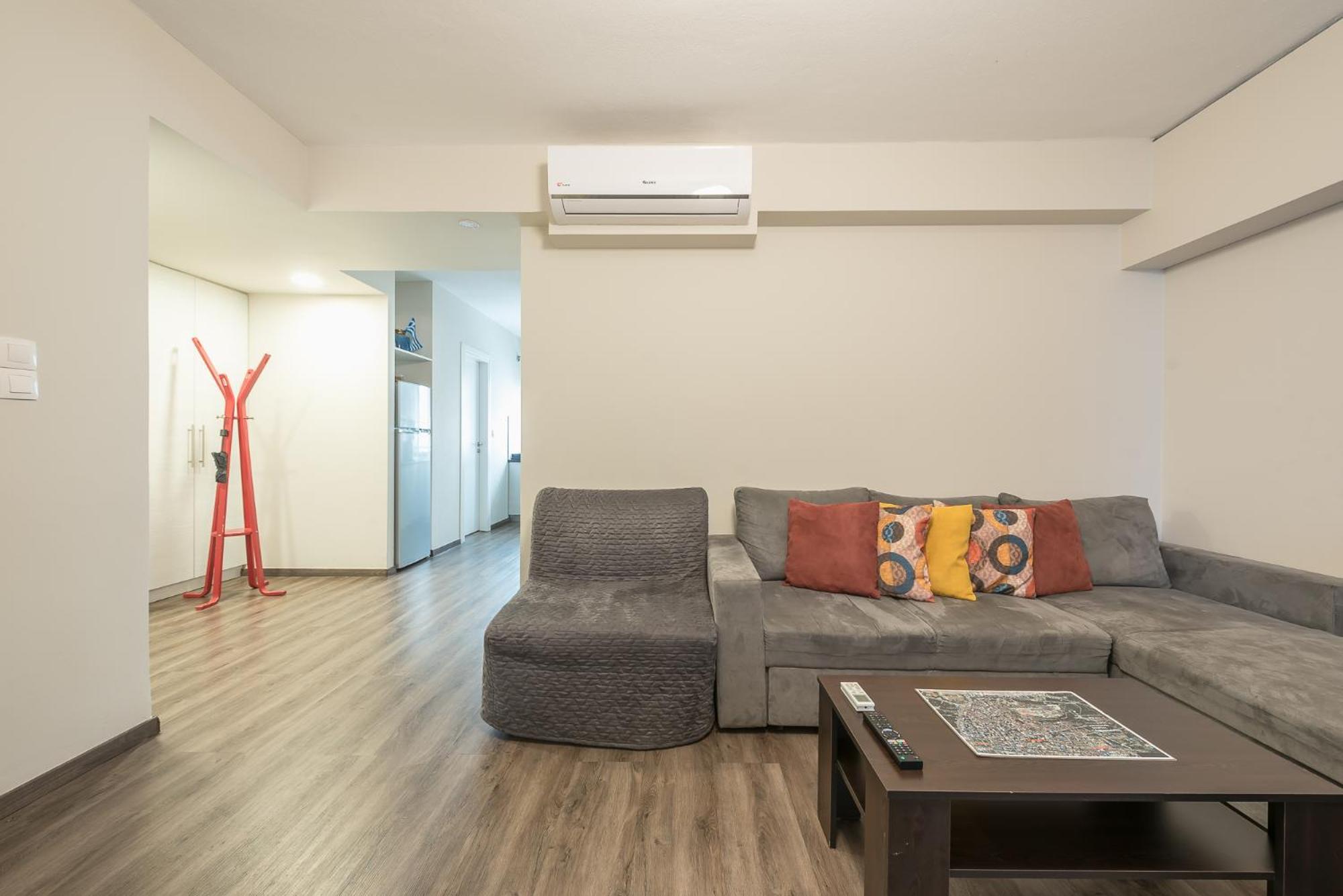 Apartment Steps From Historic Center Plaka 아테네 외부 사진