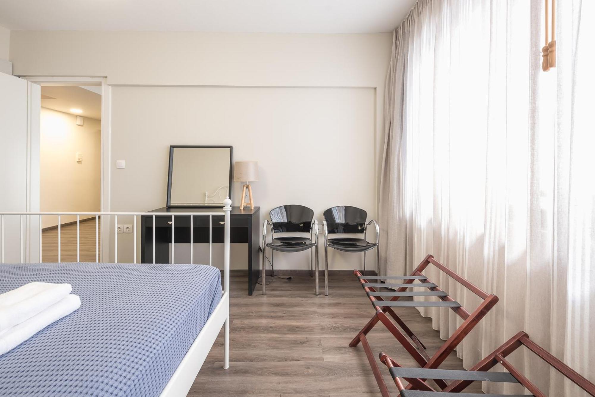 Apartment Steps From Historic Center Plaka 아테네 외부 사진